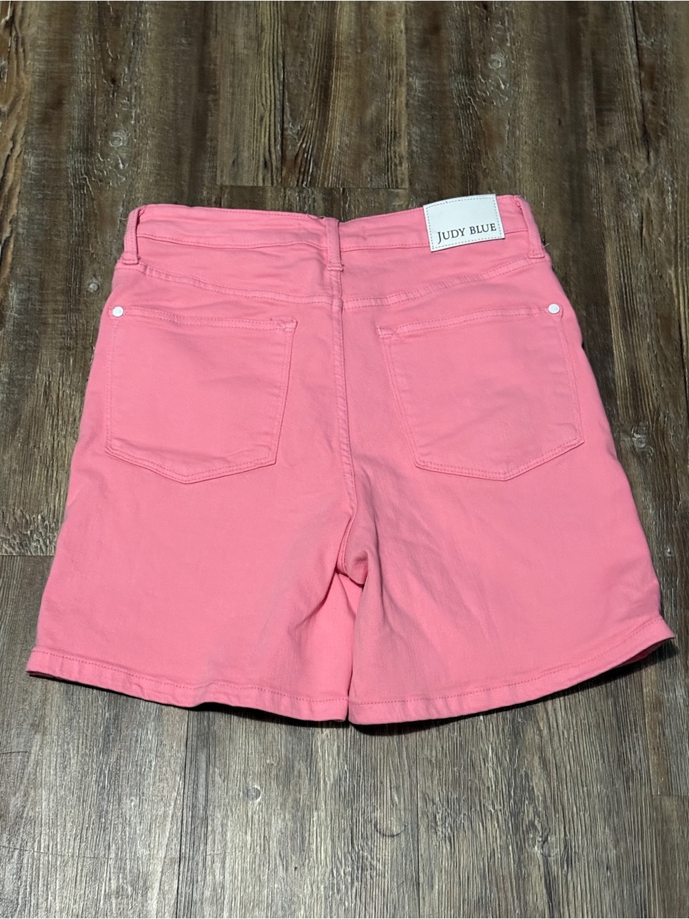 Judy Blue Garment Dyed Bermuda Shorts Women's Large Pink Stretch Denim - Picture 5 of 5